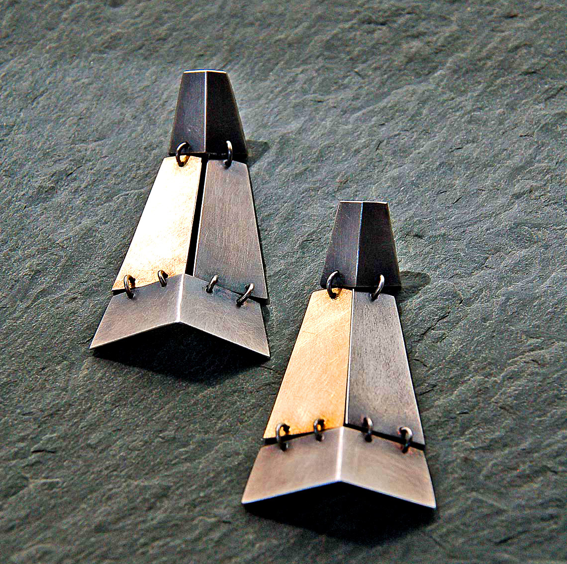 013-ArticulatedArchEarOxyWeb-