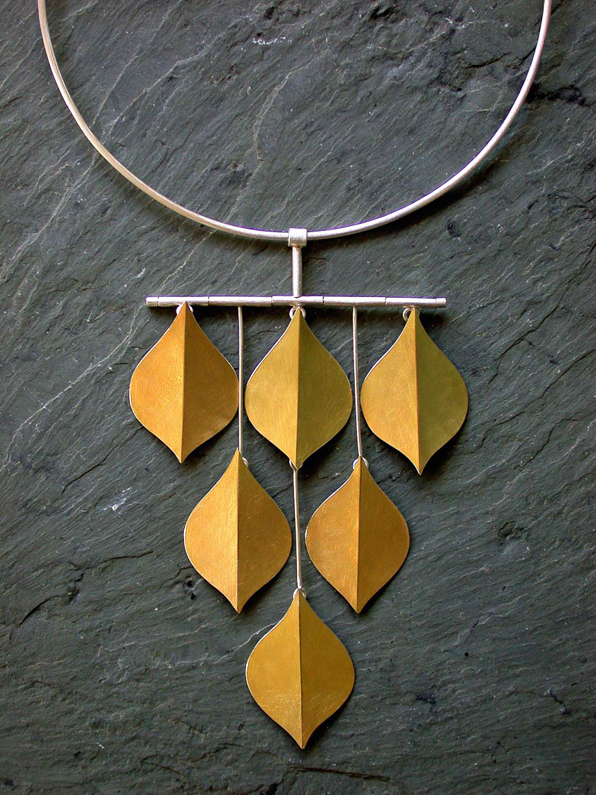 014-LeafNeck1Web