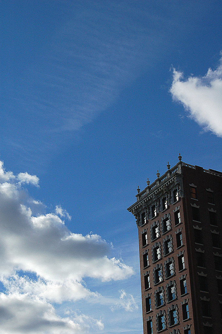 06-leaningtowerWeb
