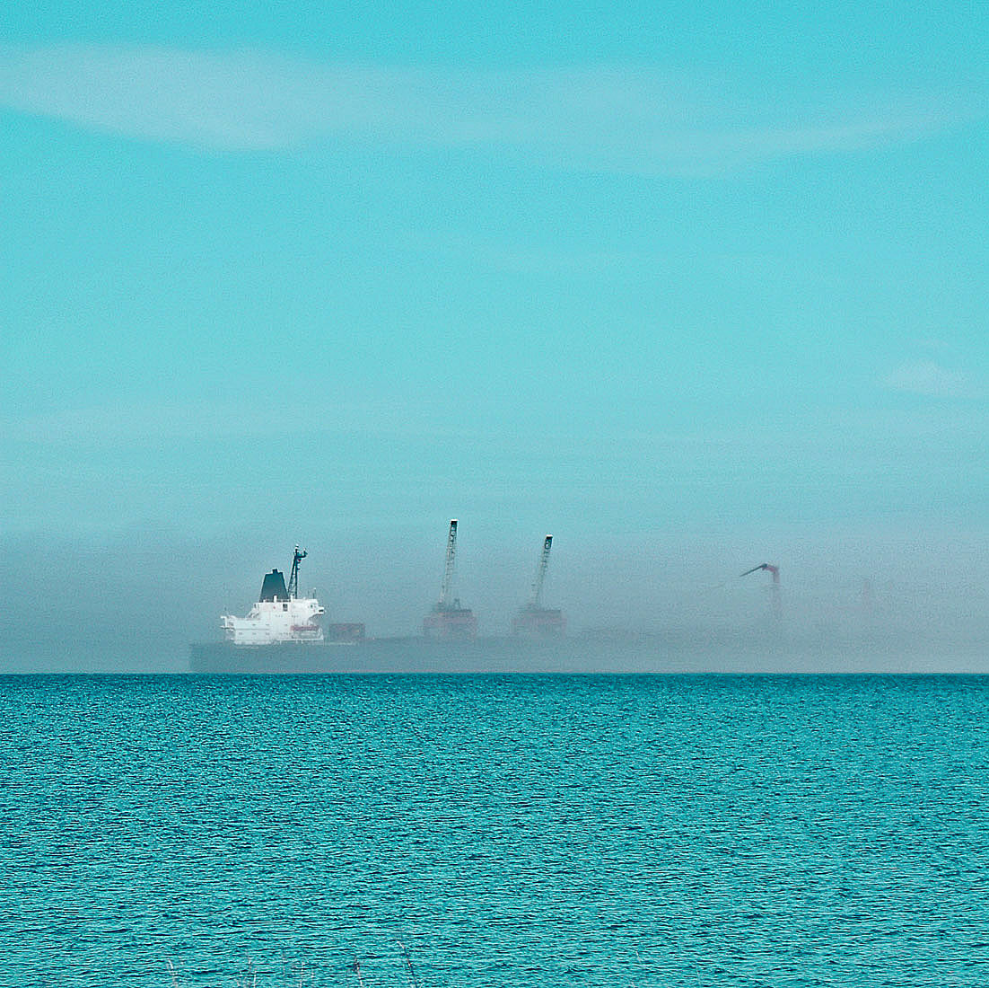 09-AquafoggyfreighterWeb